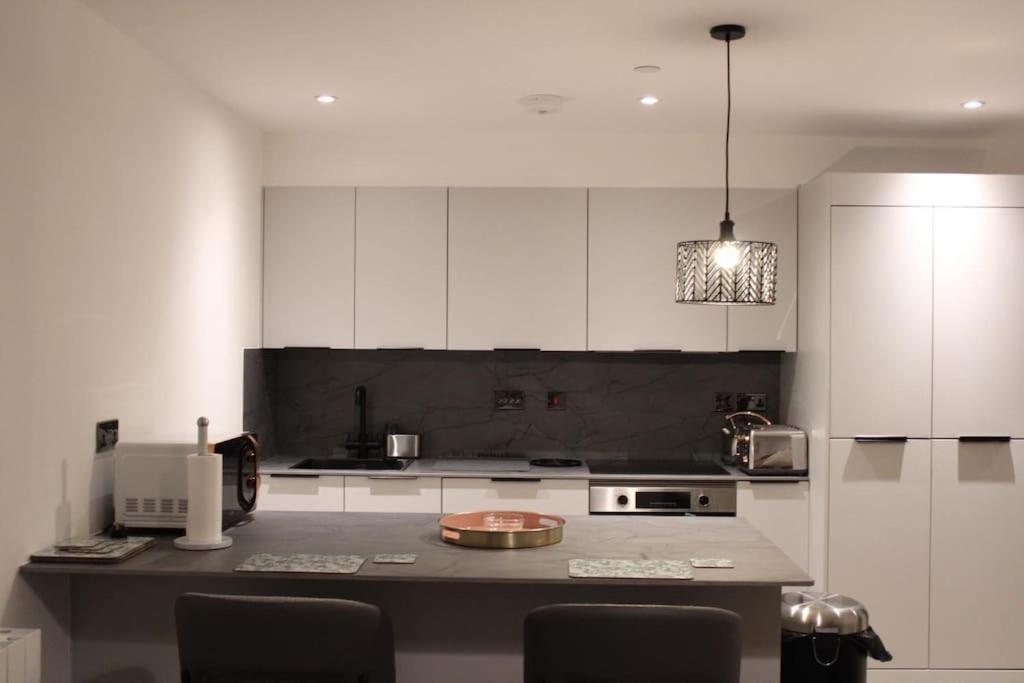 Amazing Luxury One Bedroom Apartment In The Heart Of Preston Preston  Esterno foto